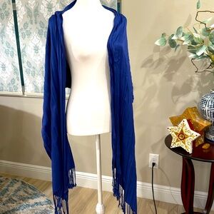 72” long x 20” wide . Very rich color